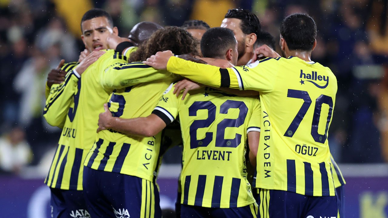 Lukaku ve Kerem açılışı yaptı, Fenerbahçe derbi öncesi seriye bağladı