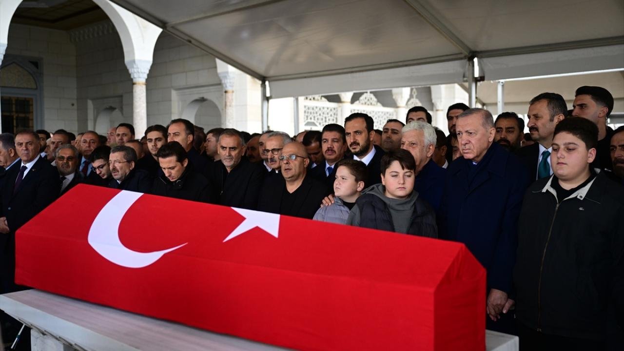 Ölümün bile siyasetini yaptılar! AK Parti'den sert tepki