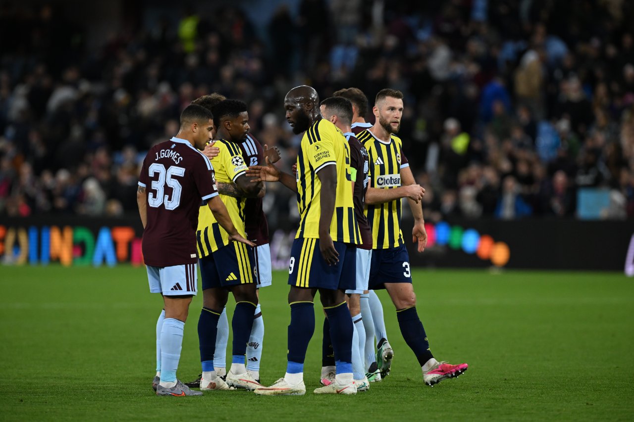ÖZEL | Çekyalı gazetecilerden, Fenerbahçe-Slavia Prag maçı için değerlendirmeler: Mağlubiyet şaşırtıcı olmaz