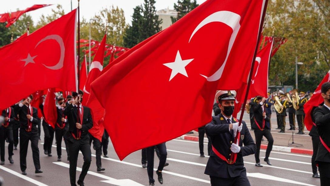 28 Ekim öğleden sonra tatil mi, 30 Ekim Cuma 29 Ekim'le birleşecek mi? Cumhuriyet Bayramı tatil takvimi