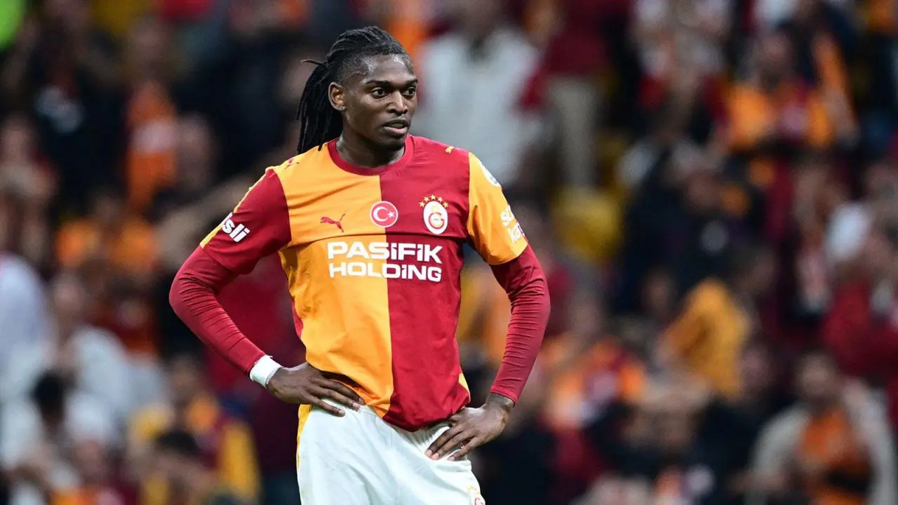 Galatasaray'dan Rafael Leao'nun sakatlığı için açıklama geldi