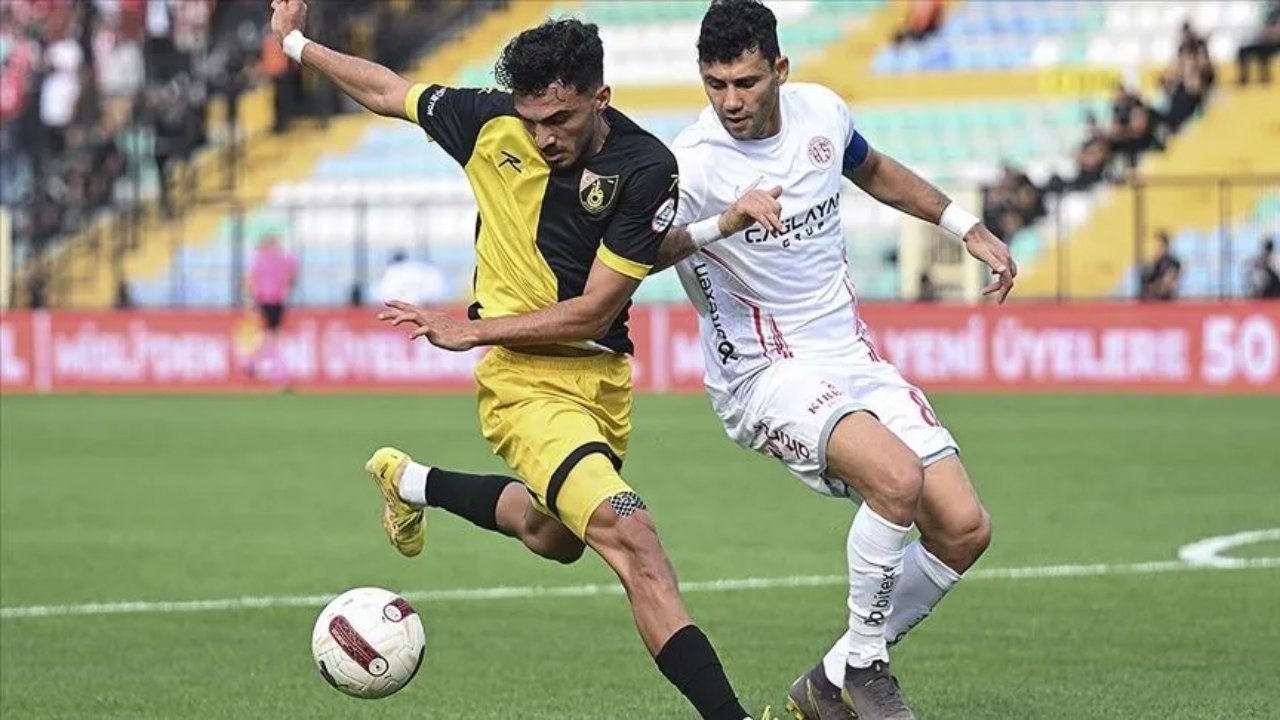 İstanbulspor-Antalyaspor maçı hangi kanalda, canlı yayın nerede izlenir, şifresiz mi? Muhtemel 11