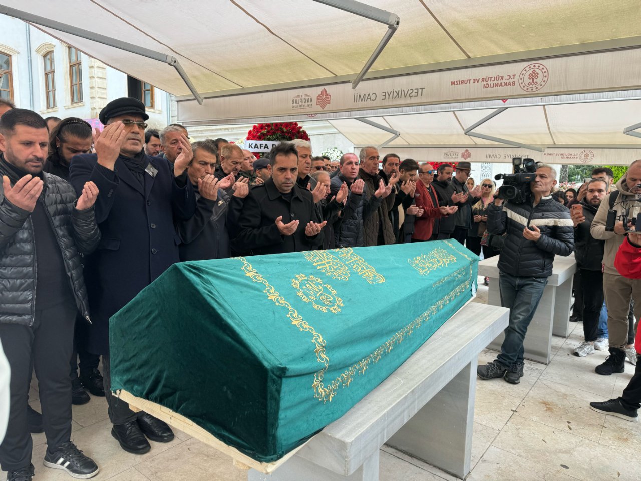 Soner Olgun’a son görev! Eski eşinden ağlatan veda: Elif bana emanet, merak etme