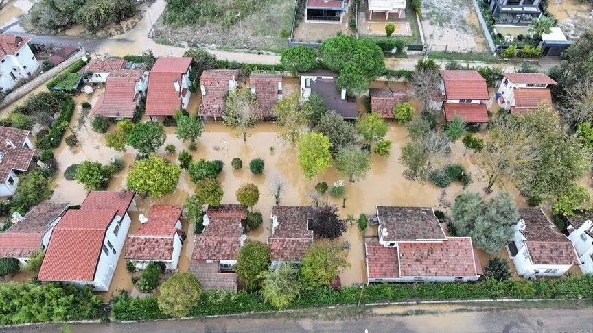 19 Ekim Pazartesi okullar tatil mi, bugün okul var mı? İstanbul Valiliği açıkladı!