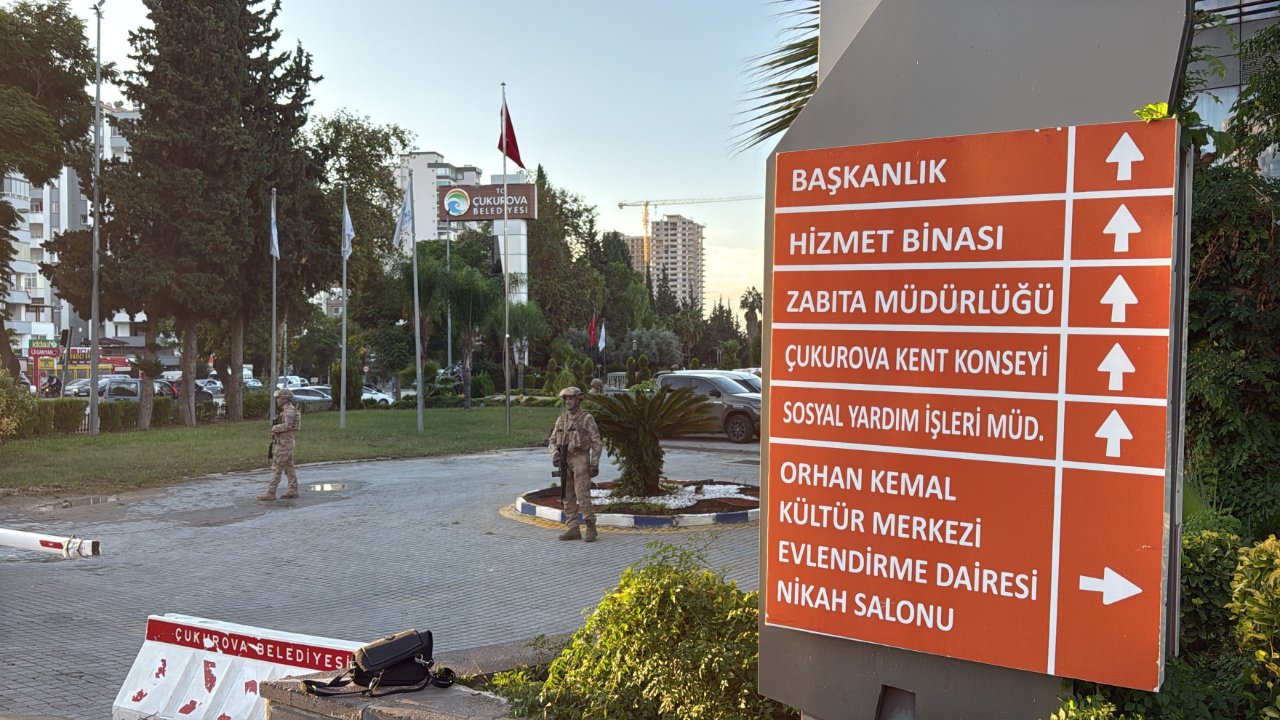 Çukurova Belediyesi'ne yolsuzluk ve rüşvet operasyonu! Mevcut ve eski başkan dahil 44 gözaltı