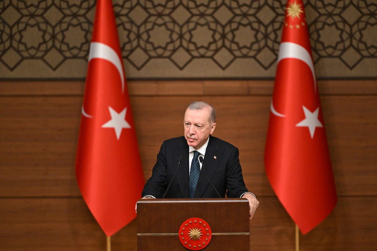 Cumhurbaşkanı Erdoğan: Etrafımız ateş çemberi, Türkiye'nin kılına zarar gelmemesi için çalışıyoruz