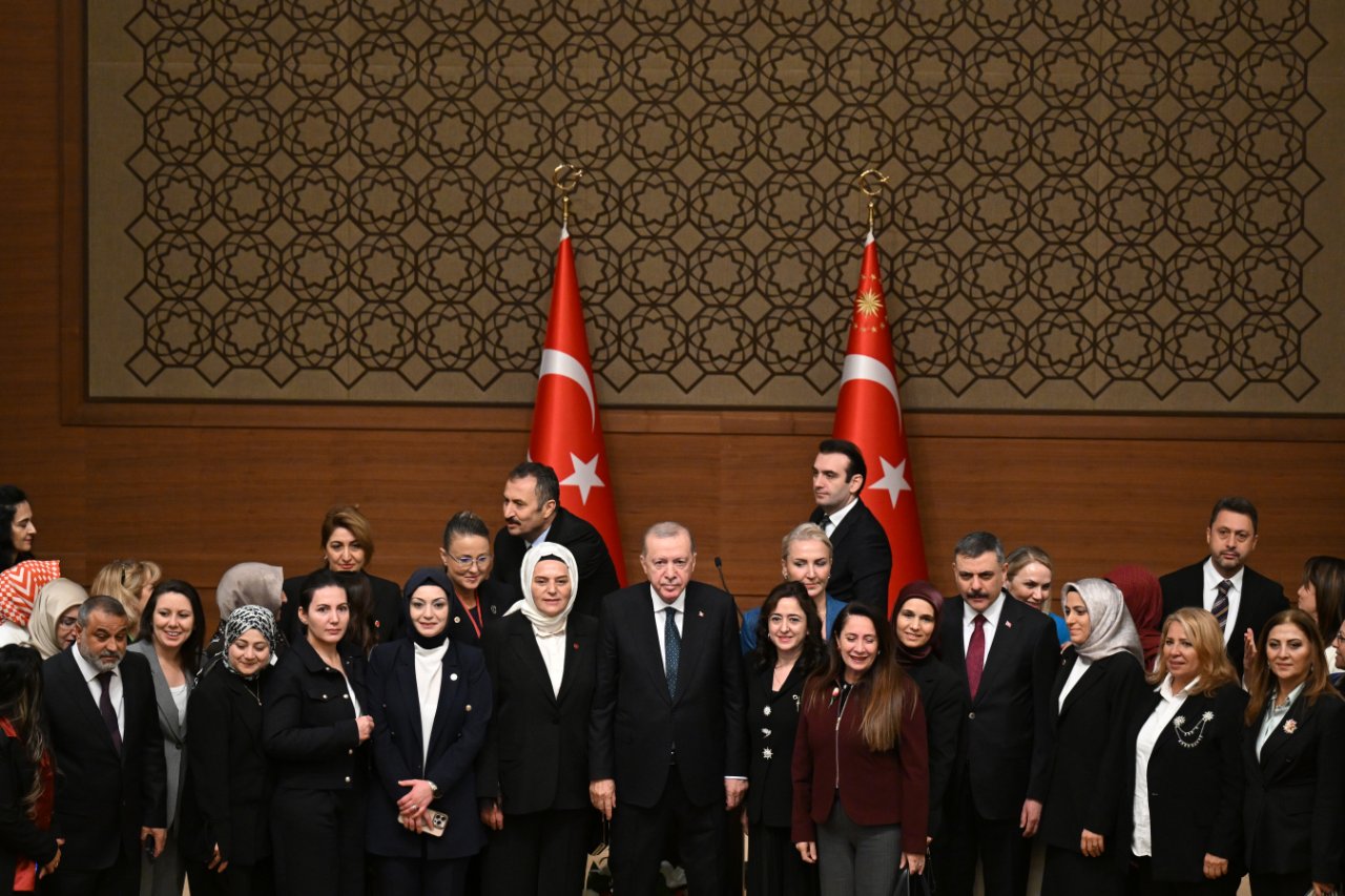 Cumhurbaşkanı Erdoğan: Etrafımız ateş çemberi, Türkiye'nin kılına zarar gelmemesi için çalışıyoruz