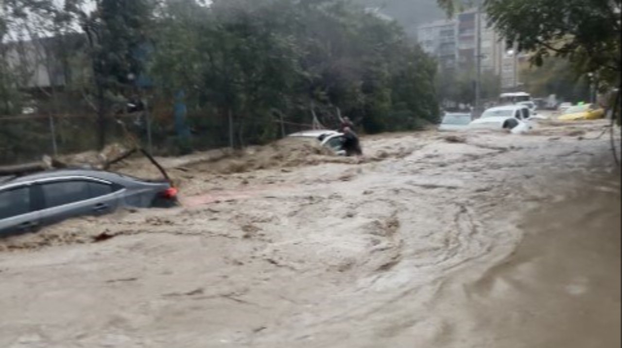 Sel felaketinden 2 acı haber daha! İstanbul ve Kocaeli'de kayıp olarak aranan Haşim Ciritoğulları ile Doğan Arslan'ın cansız bedenleri bulundu
