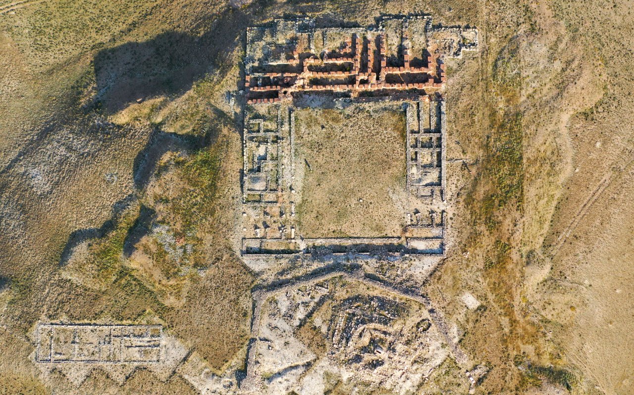 Sivas'ta 3.500 yıllık sır! 52 tablet bulundu, şimdi gözler yeni kazılarda