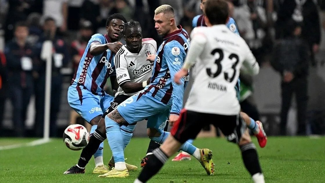 TS-BJK canlı yayın! Trabzonspor-Beşiktaş maçı hangi kanalda, şifresiz mi, nerede izlenir?
