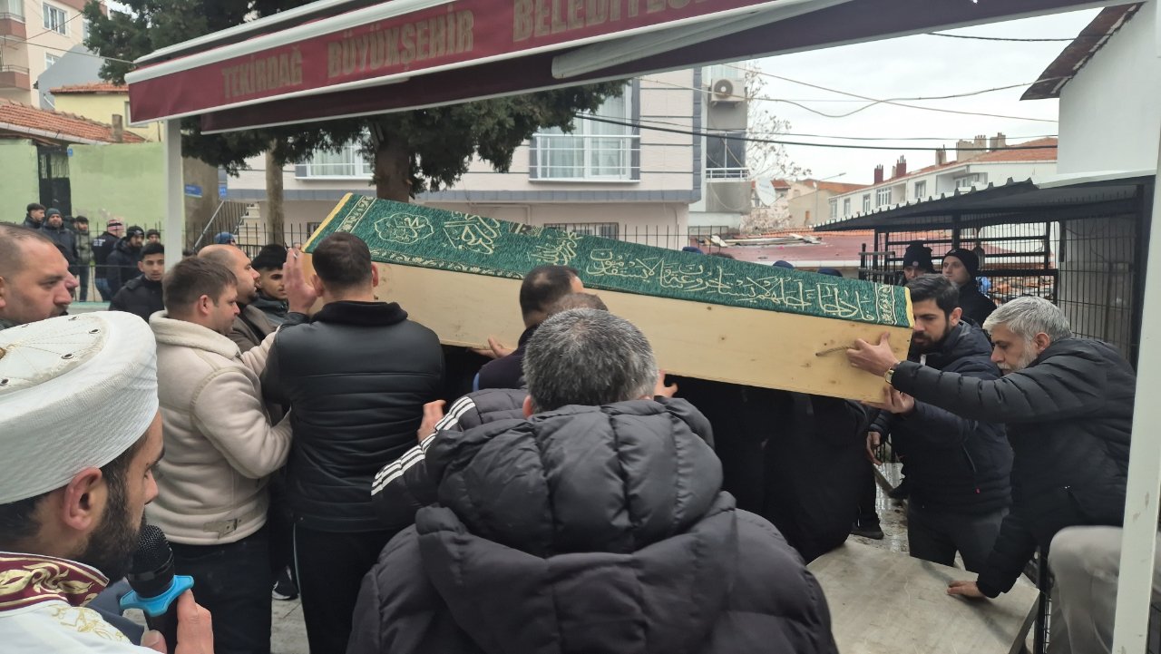 Akranı tarafından av tüfeğiyle öldürülmüştü! Erkan’ın annesi gözyaşlarıyla haykırdı