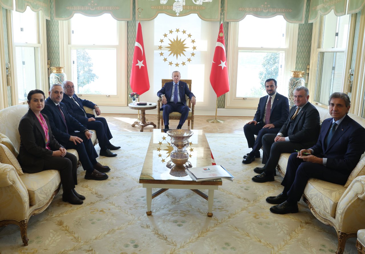 Cumhurbaşkanı Erdoğan, 3 belediye başkanını kabul etti