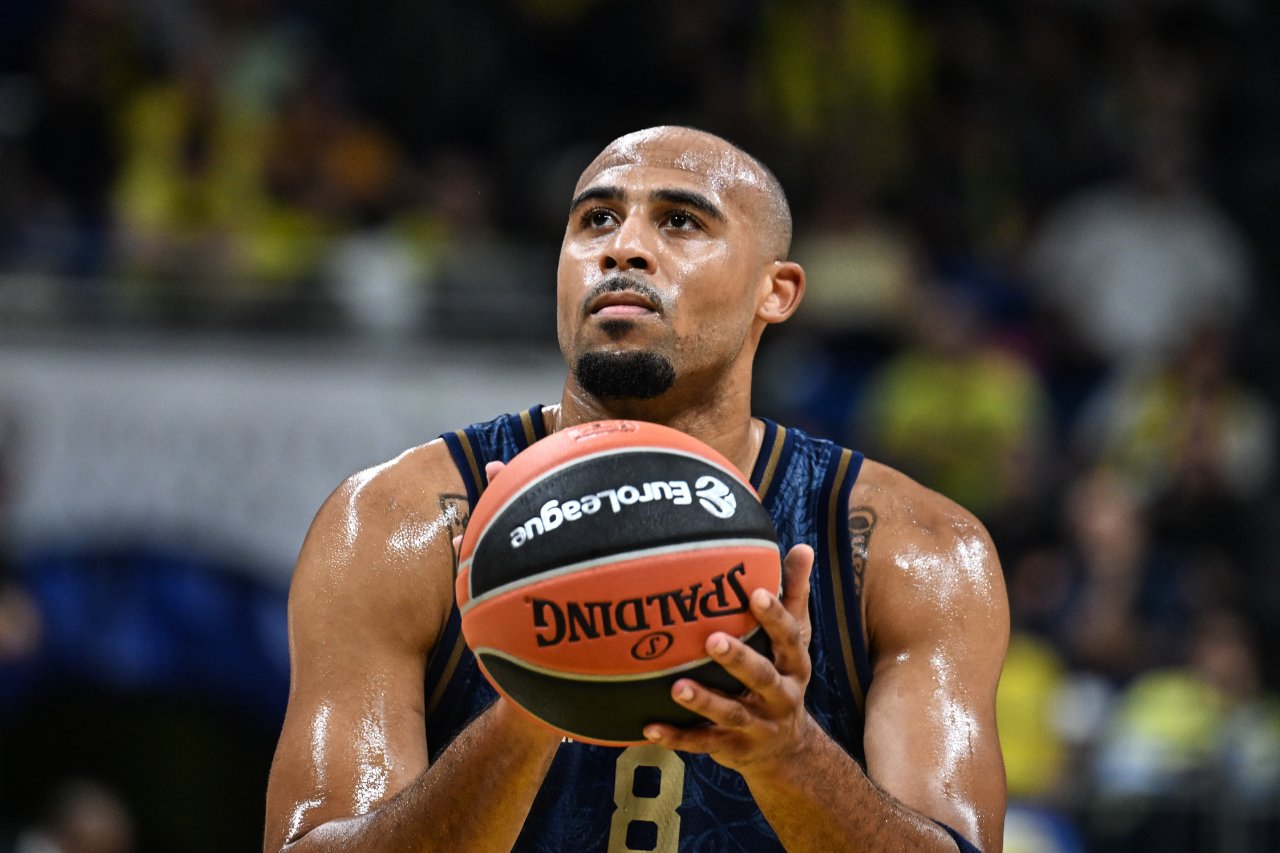 Fenerbahçe Tarfin-Dubai Basketbol maçı hangi kanalda, saat kaçta? EuroLeague 3. hafta mücadelesi