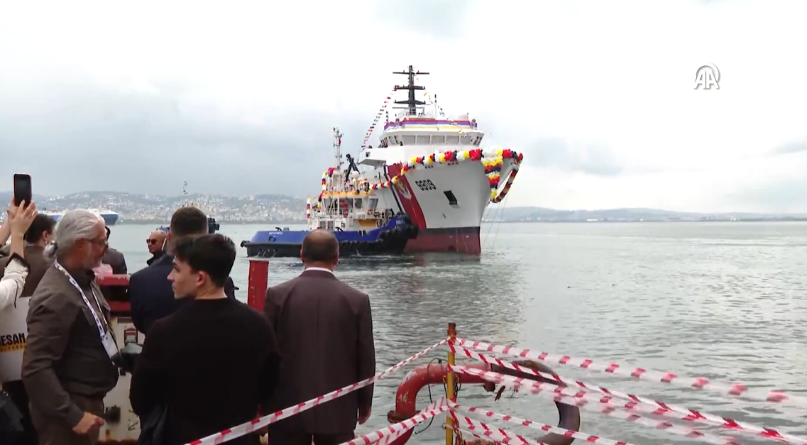 Malezya için üretilen sahil güvenlik gemisi denize indi! Bakan Çiftçi'den 'savunma' mesajı: Gücüne güç katacak