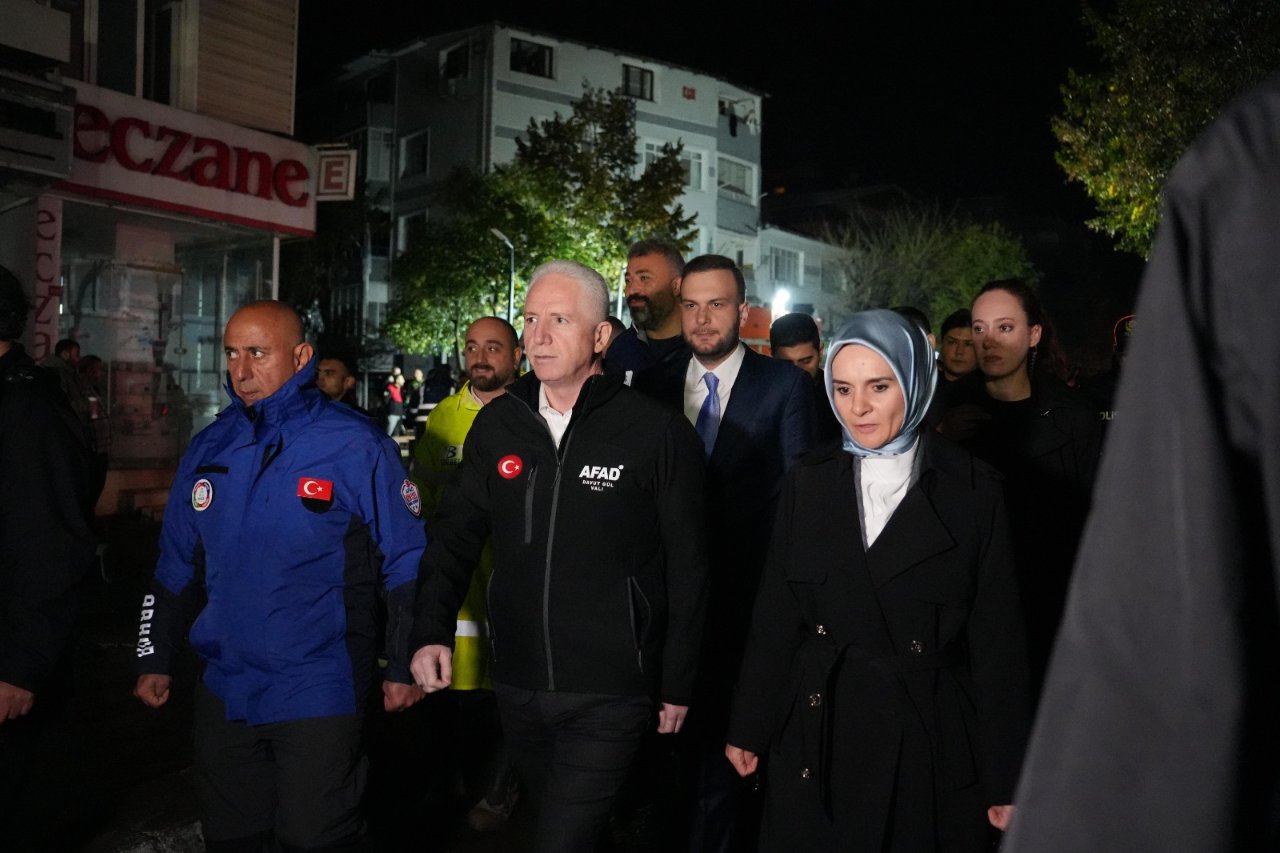 Sıfır Atık Vakfı bünyesinde Afet Kaynaklı Atık Yönetim Merkezi, çalışmalarını sürdürüyor
