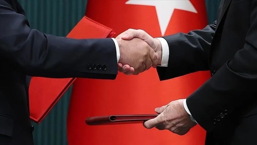 Türkiye ile Libya el sıkıştı, Yunanistan çıldırdı