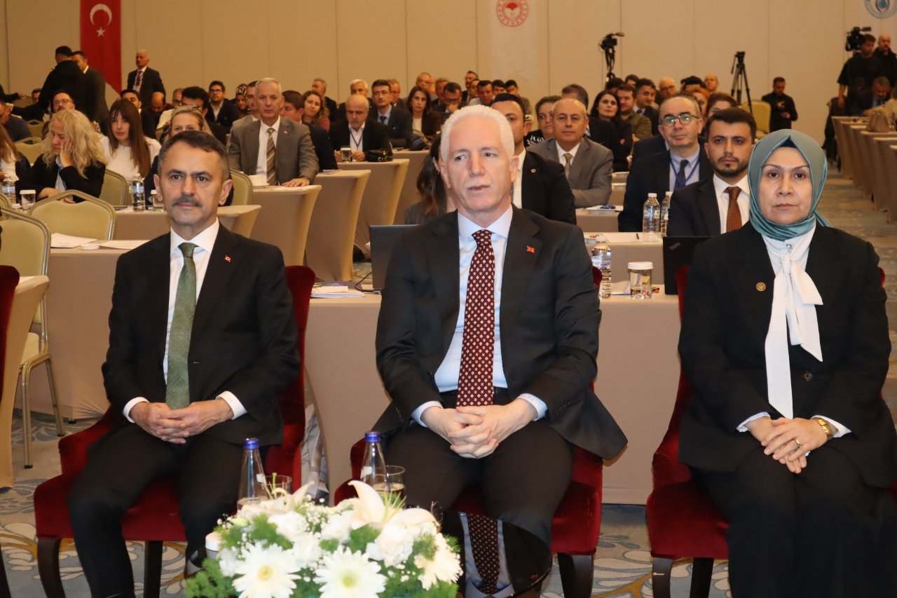 Vali Gül’den felaket sonrası kritik mesaj: Bu şehirde yaşayan herkesin selde kusuru var