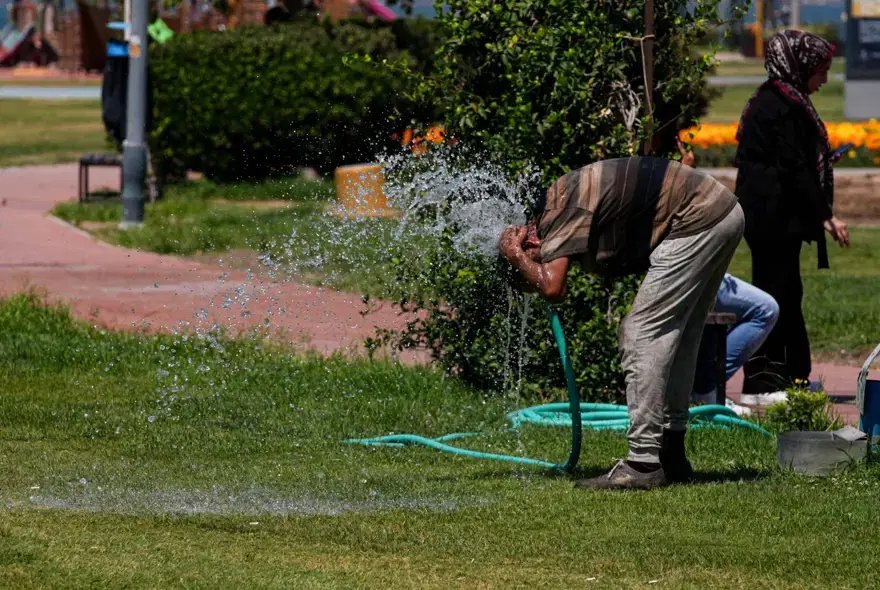 Dünya böylesini daha önce görmedi: El Nino'nun zirve yapacağı tarihi açıkladılar! "Adeta yıkım makinesi"