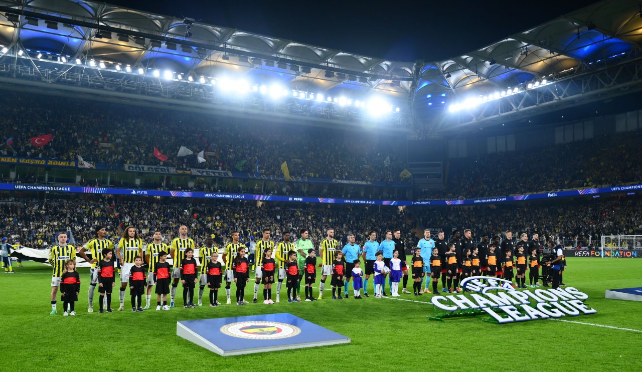 Fenerbahçe'nin son dakika şoku manşetlere çıktı: Kadıköy'de kung fu tekmesi