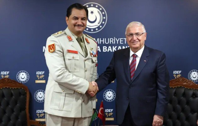 Hafter 'Türkiye' dedi, Yunan Bakan telefona sarıldı: Mısır beklediğimiz tepkiyi vermiyor!