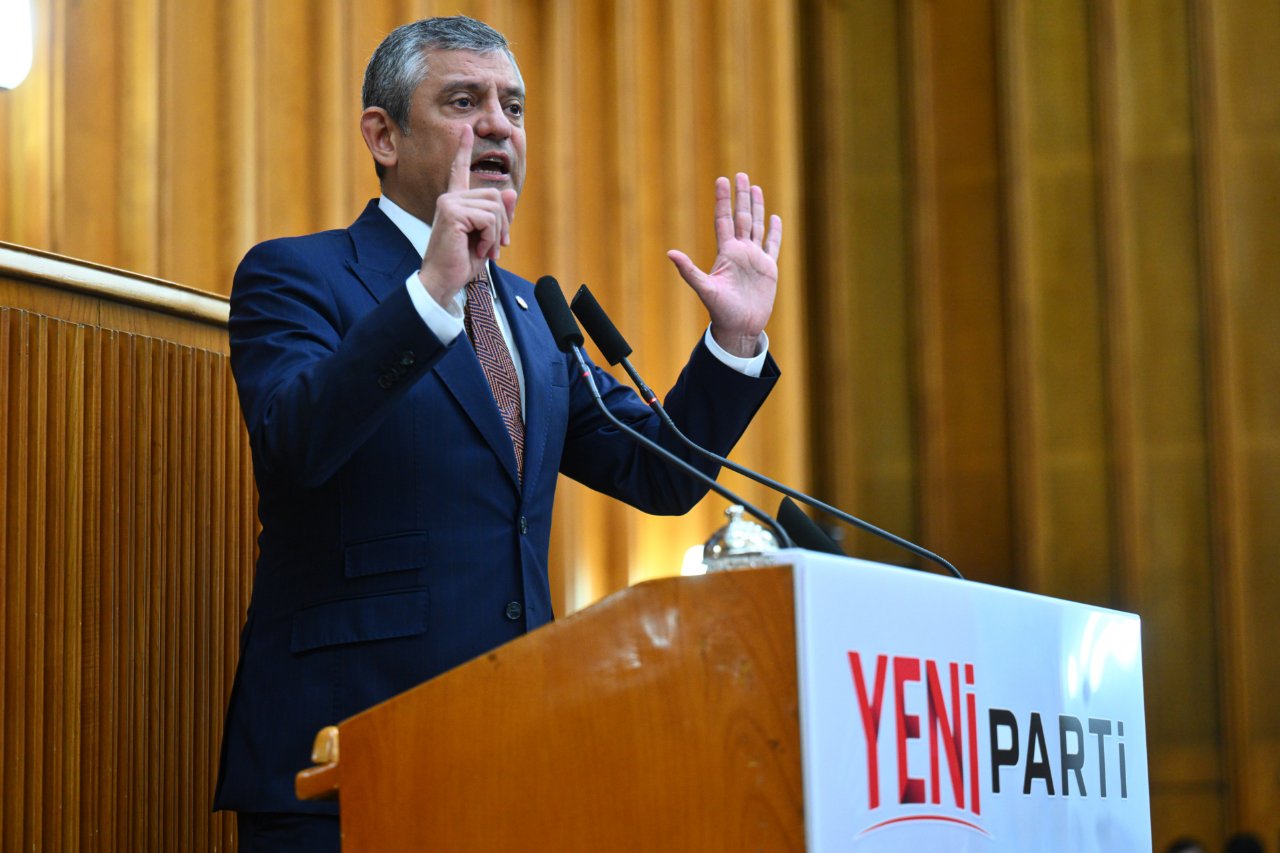 Özgür Özel