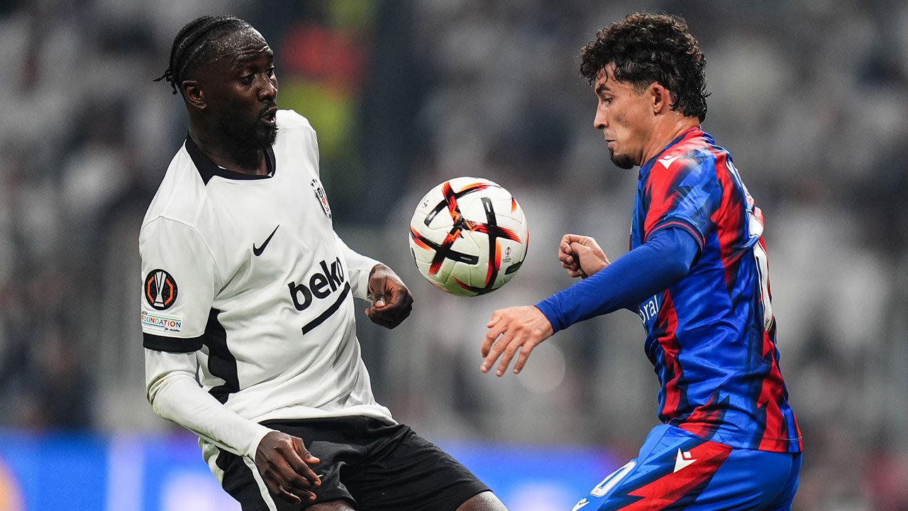 Dolmabahçe'de seri sonu: 10 kişilik Beşiktaş, Crystal Palace karşısında beraberliğe razı oldu