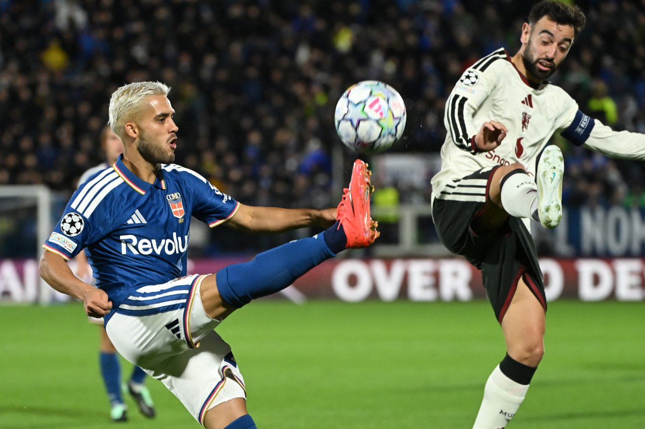 Sezona Premier Lig'in yeni ekibi Hull City'ye yenilerek başlayan Manchester United, 11 maçta sadece Ipswich Town ve Azerbaycan ekibi Sabah karşısında 3 puan aldı.