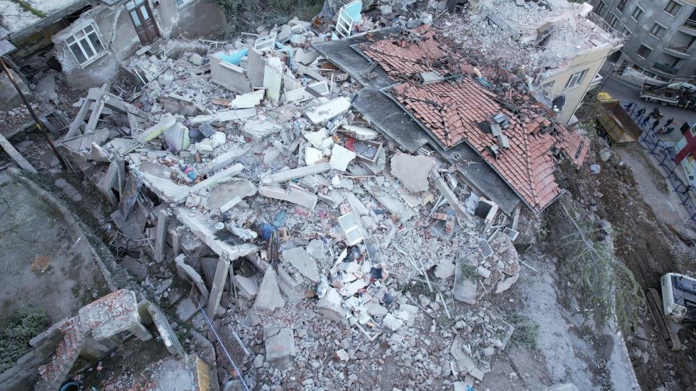 Zonguldak'taki facianın boyutu gün ağarınca ortaya çıktı: 7 bina tahliye edildi!