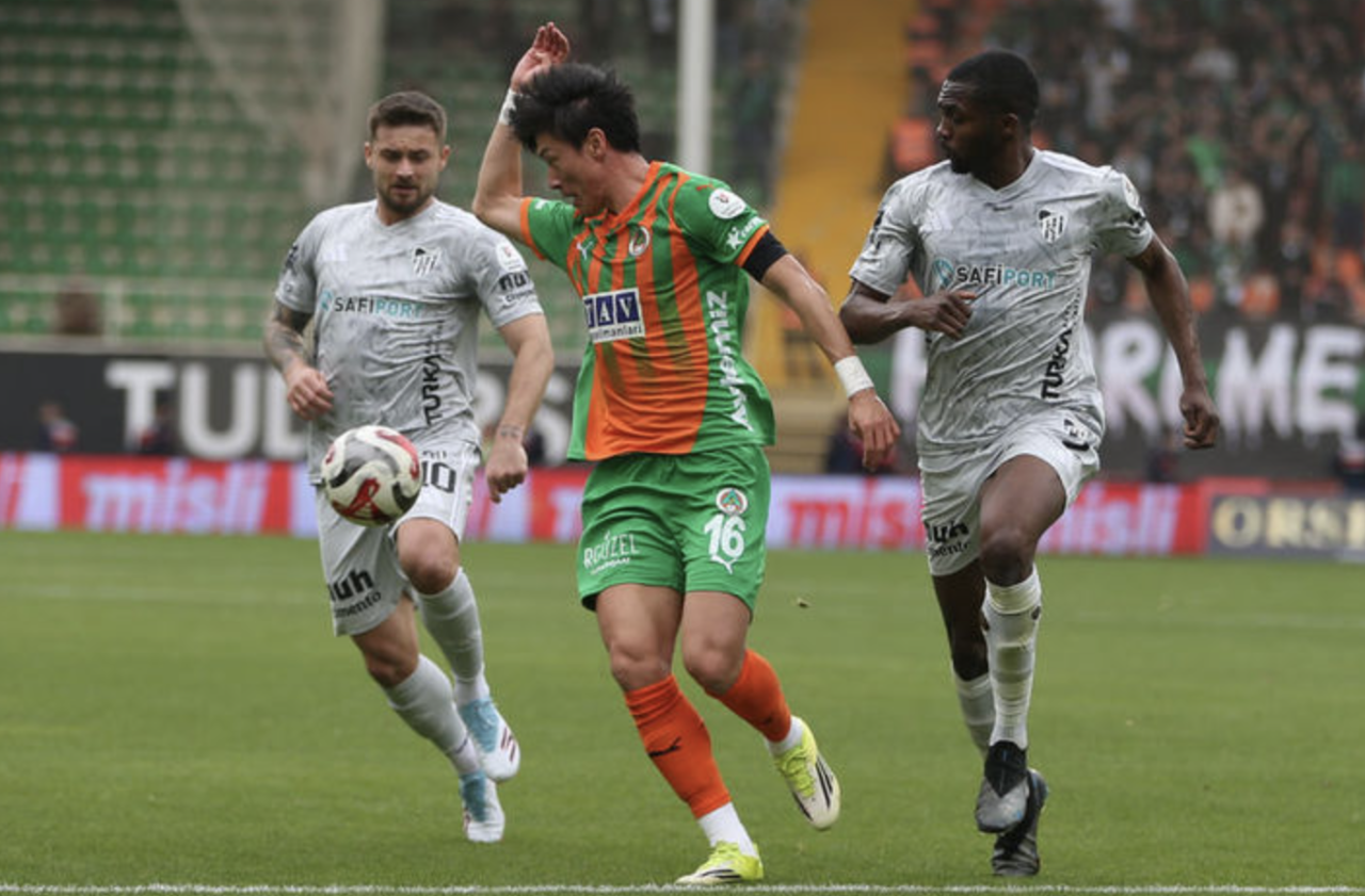 Alanyaspor-Kocaelispor maçı hangi kanalda, şifresiz mi, nerede izlenir? Muhtemel 11 maç kadrosu