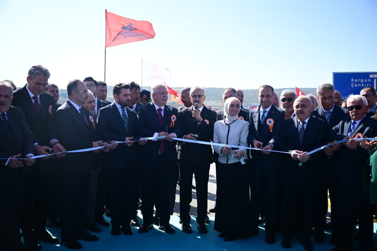 Bakan Uraloğlu hizmete açtı! 45 dakikalık yol 24 dakikaya düştü