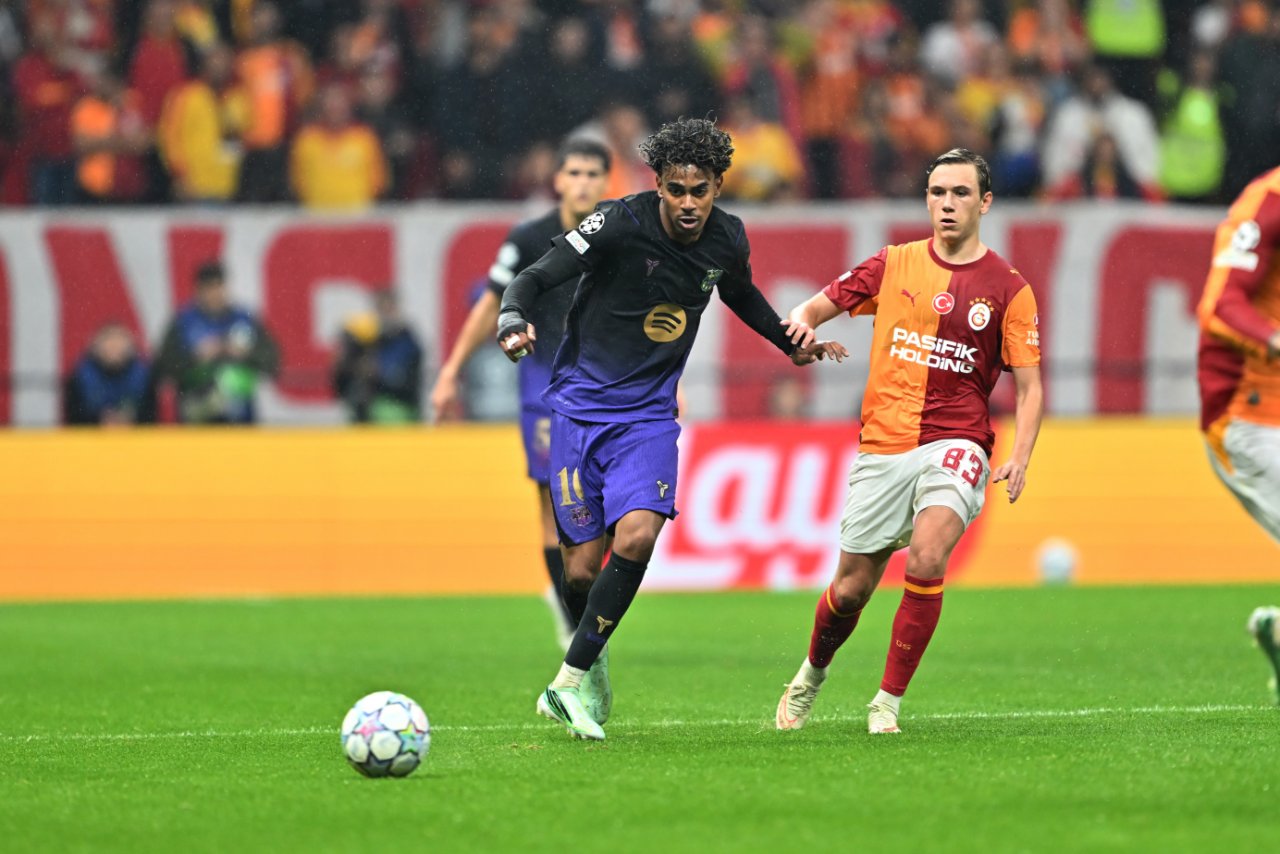 Rus futbolcunun, Galatasaray ile 30 Haziran 2031'e kadar sözleşmesi bulunuyor.