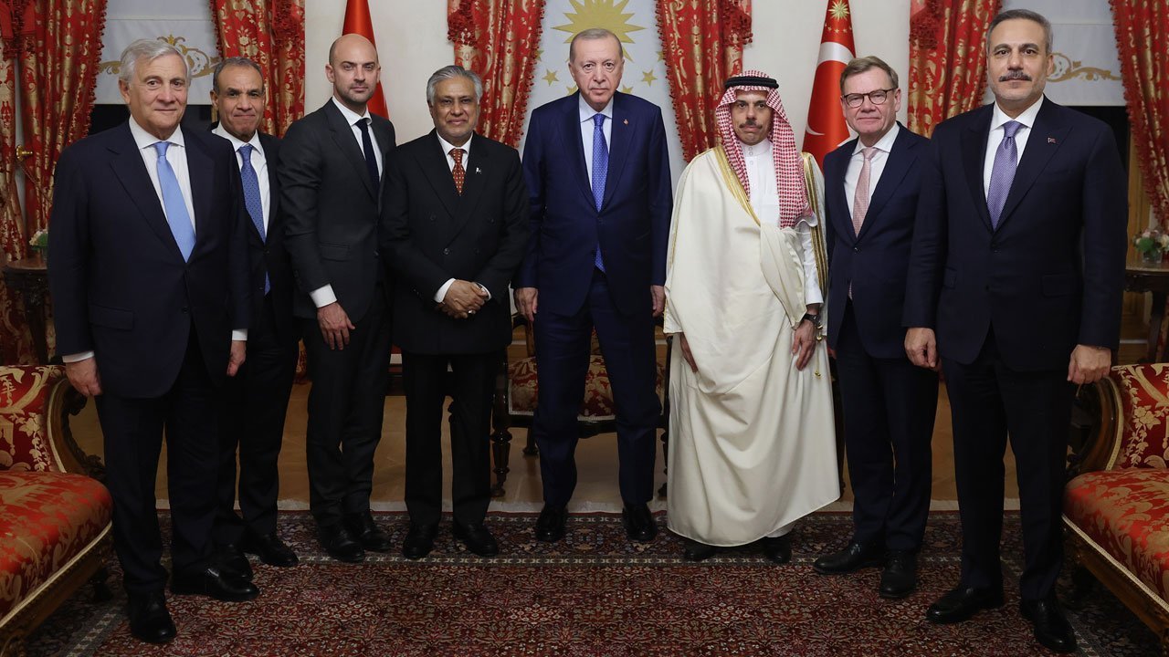 Cumhurbaşkanı Erdoğan, 8 dışişleri bakanını kabul etti