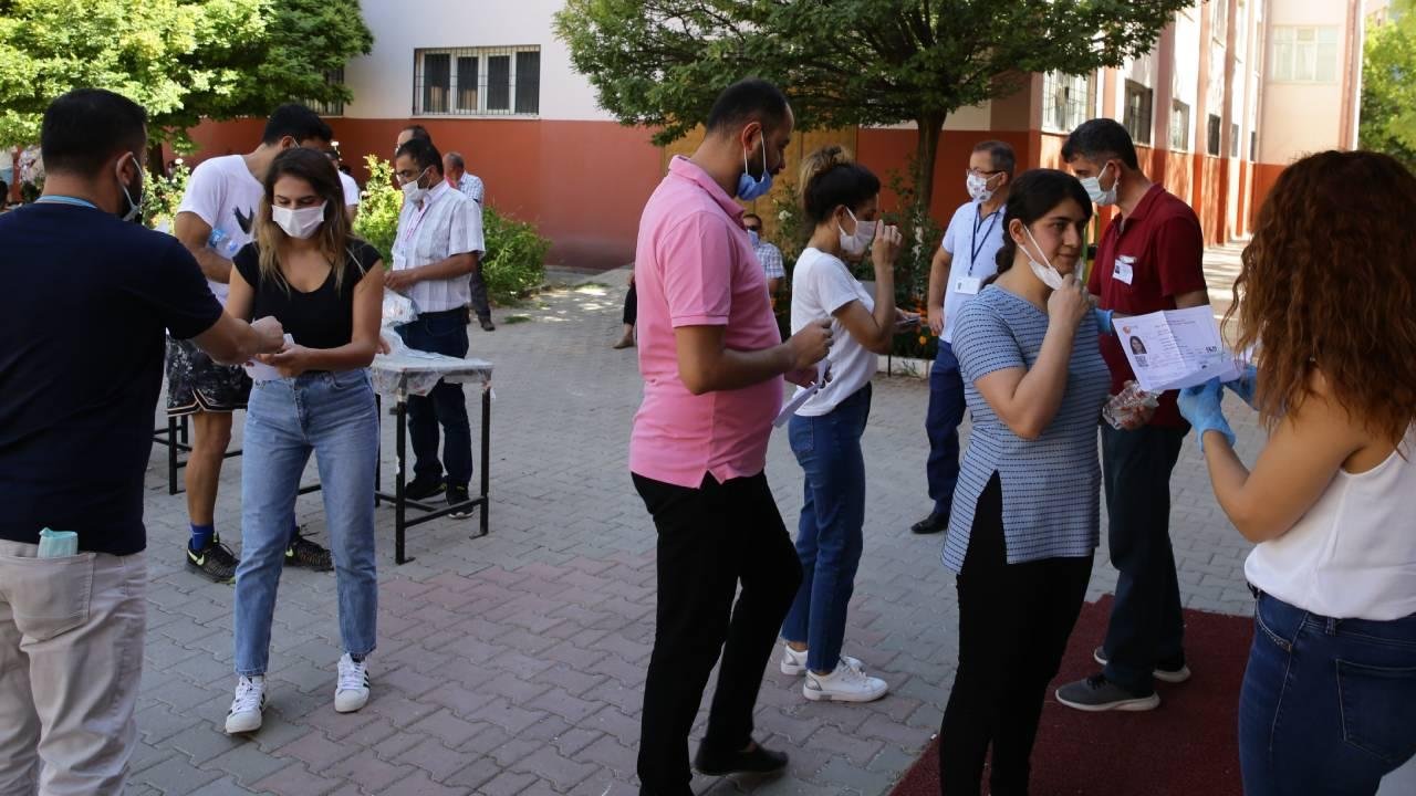 KPSS Ortaöğretim iptal mi oldu, ertelendi mi? ÖSYM 2 sınavı ertelemişti!