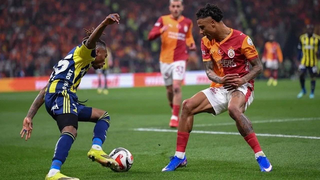 RAMS Park'ta 18. G.Saray-F.Bahçe derbisi