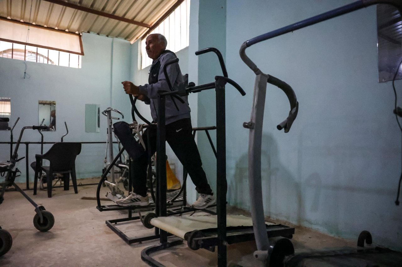 Savaşın yaralarını sporla sarıyor! Suriye'ye dönen boks şampiyonundan ilginç salon