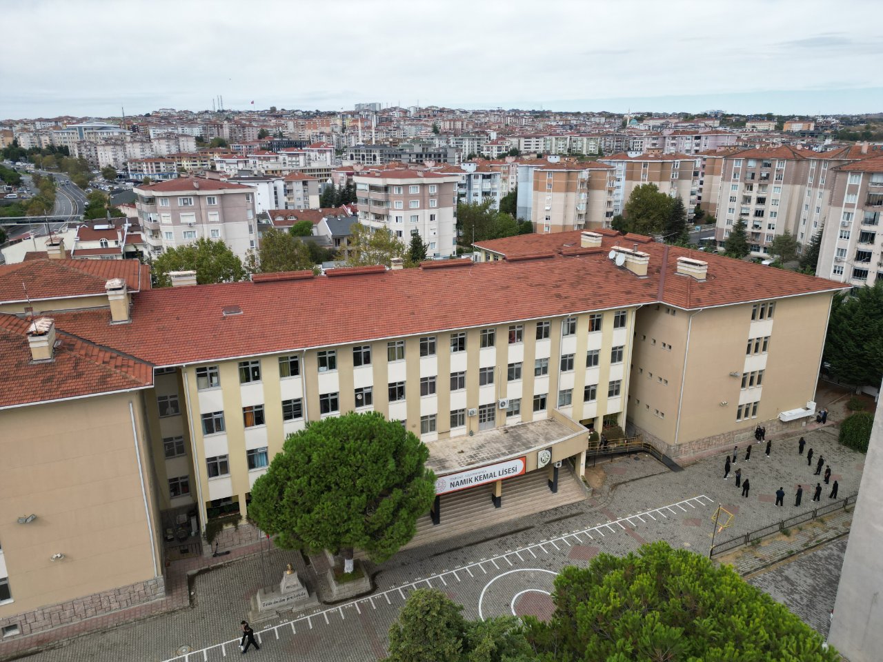 Sultan Abdülhamidin projesiydi! Namık Kemal Lisesi 144 yıldır eğitim hayatını devam ettiriyor