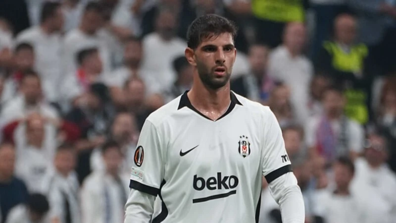 Beşiktaşta Ümit Akdağ için sakatlık açıklaması