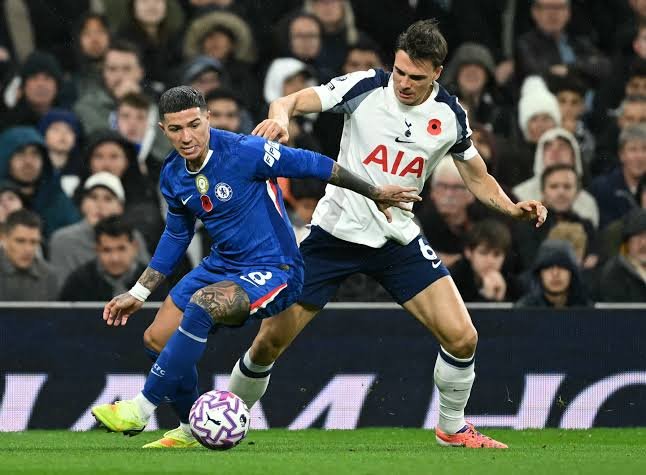Chelsea – Tottenham maçı hangi kanalda? Premier Lig canlı yayın bilgileri