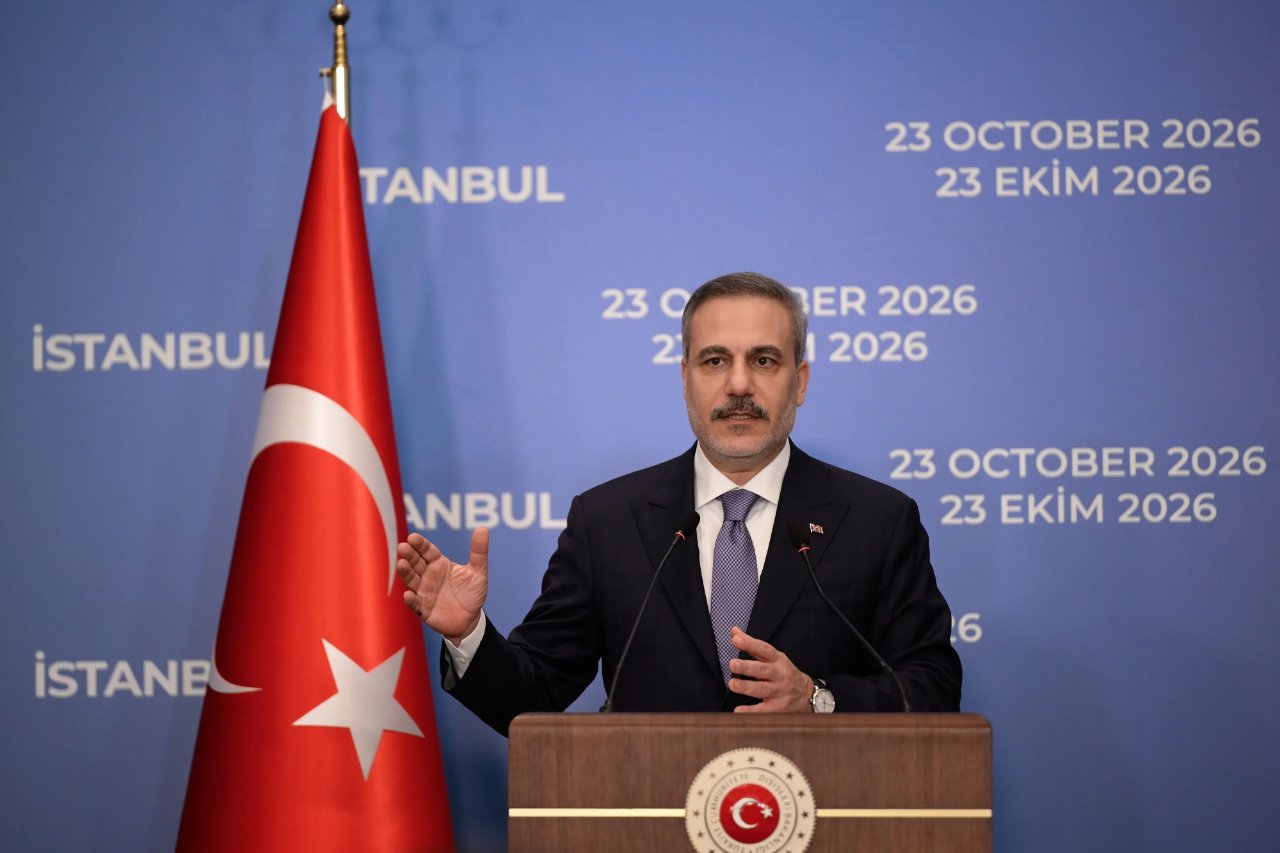 İstanbul'da 8 ülke buluştu! 4 ülkeden ortak bildiri: İsrail işgali bölgedeki istikrarsızlığın temel kaynağı