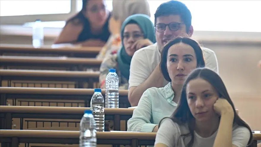 KPSS sınavına su götürülebilir mi, KPSSde su şişesi yasak mı?
