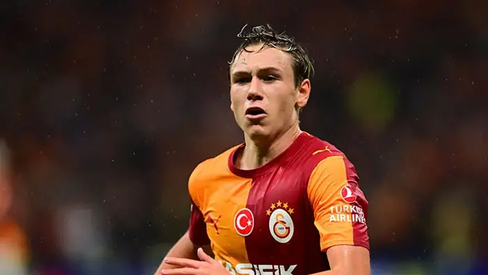ÖZEL│Rus gazeteci, Batrakov’un performansıyla ilgili konuştu: Galatasaray 2 katına satar