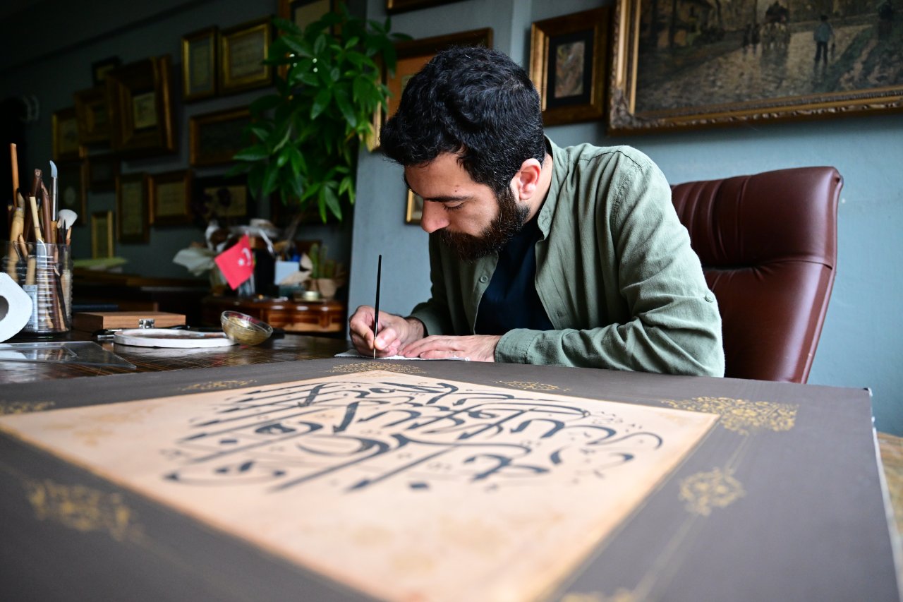 Sabırla sınanan meslek! Asırlık eserler onun sayesinde zamana direniyor