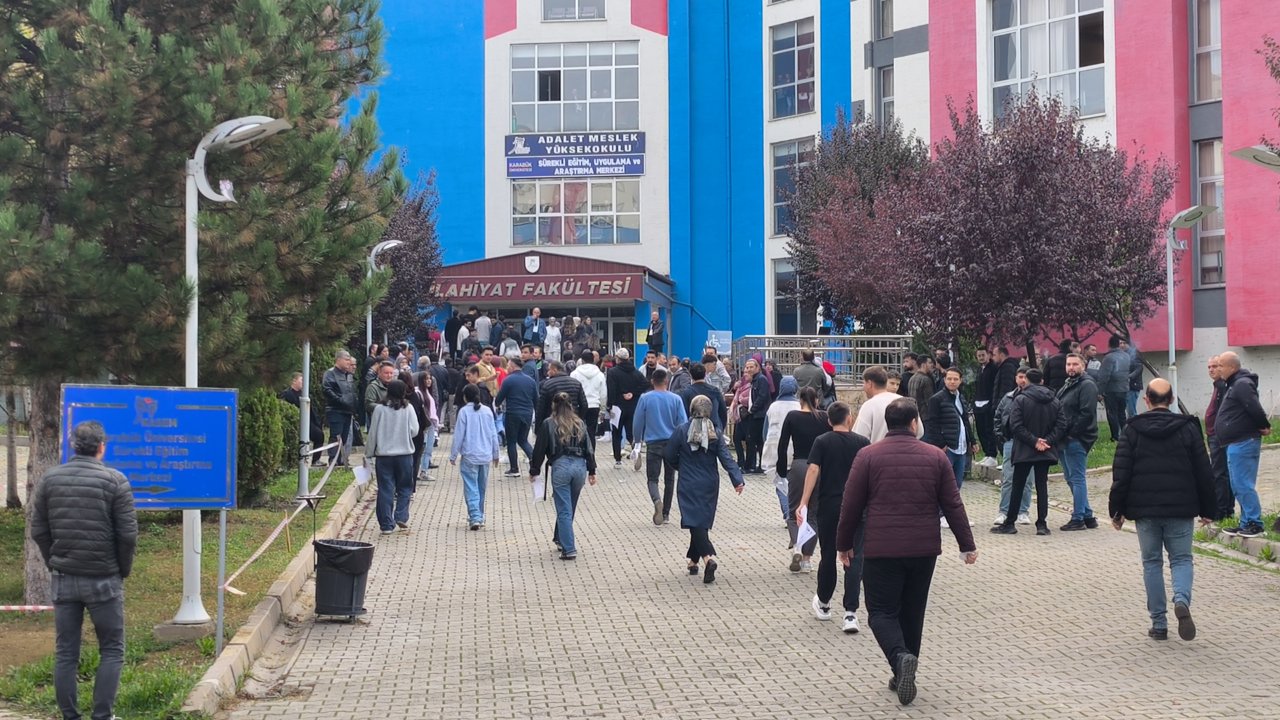 120 soruya 130 dakika! 2 milyondan fazla kişi başvurmuştu, 2026-KPSS Ortaöğretim başladı