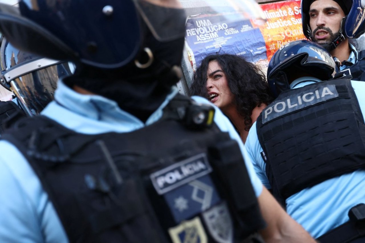 6 ülkede protesto fırtınası! Yastıkları ateşe verdiler, askerler sokağa indi