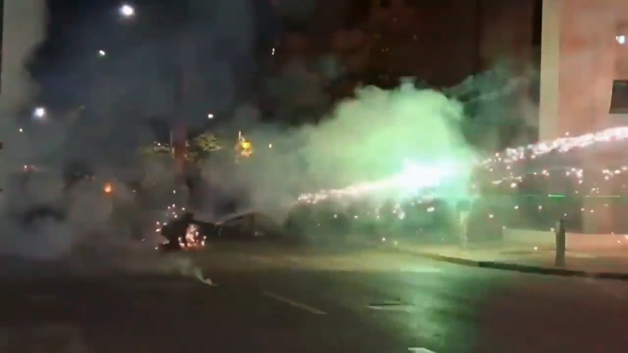 6 ülkede protesto fırtınası! Yastıkları ateşe verdiler, askerler sokağa indi