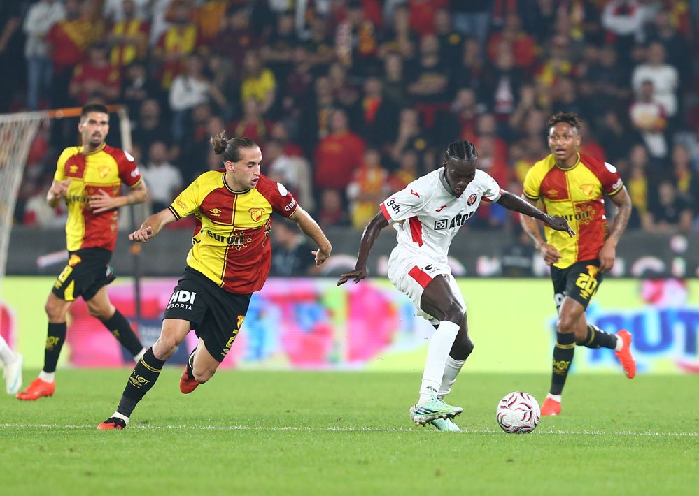 Göztepe - Çorum FK