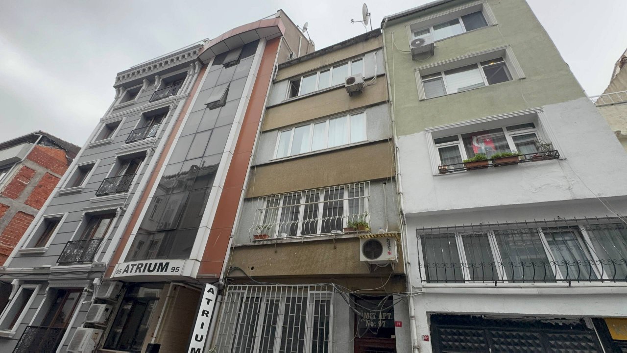 Şişli'de korkunç olay: 7. kattan düşen genç kadın can verdi!