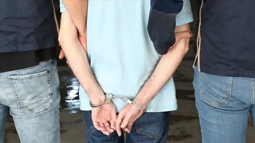 1 ayda 8 ülkeden 63 şüpheli Türkiye’ye iade edildi! Bakan Çiftçi’den suçlulara net mesaj: Kurduğunuz şer düzenini başınıza yıkacağız!