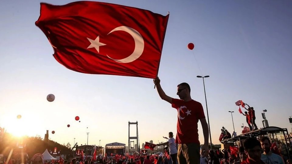 30 Ekim okullar tatil mi, 29 Ekim tatili birleşecek mi? Gözler 4,5 günlük tatil ihtimalinde!