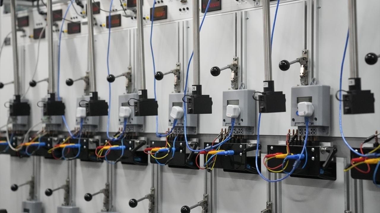 Akıllı Sayaç PRO nedir, elektrik sayaçları değişecek mi? EPDK Başkanı duyurdu!